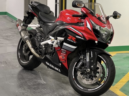 Suzuki GSX-R 1000  