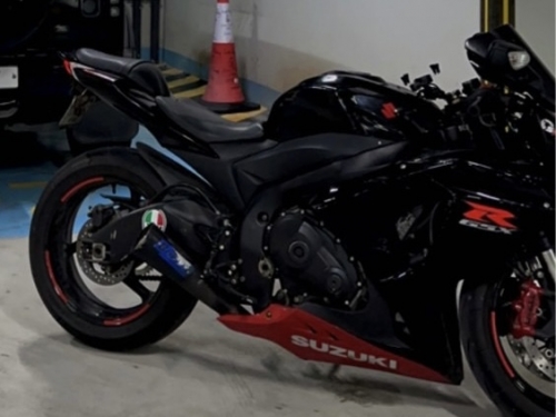 Suzuki GSX-R 1000  