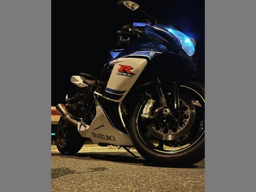 Suzuki GSX-R 1000   2016