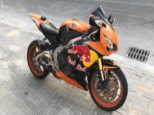 HONDA CBR   2013