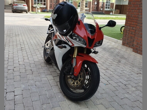 HONDA CBR  