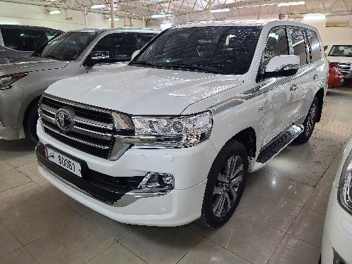 Toyota Land Cruiser VX.R