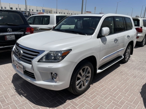 Lexus LX 570 2013