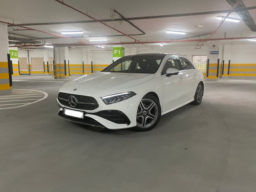 Mercedes-Benz A... 2023