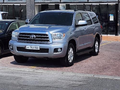 Toyota Sequoia 