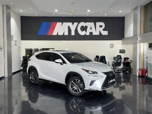 Lexus NX 300