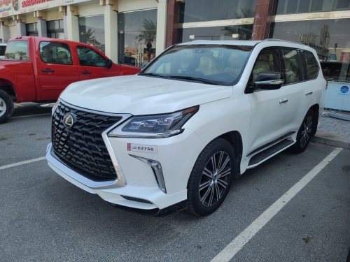 Lexus LX 570 2016