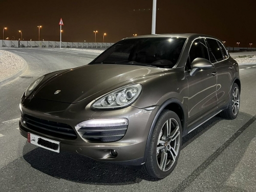 Porsche Cayenne S  2014