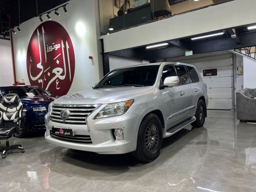 Lexus LX 570