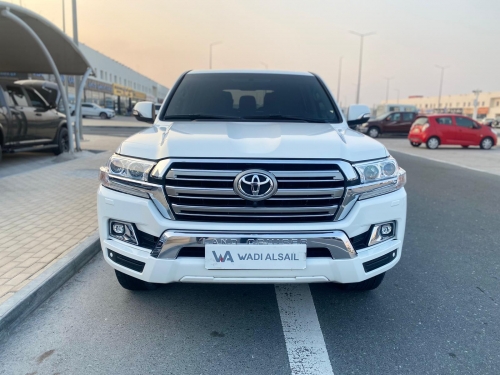 Toyota Land Cruiser VX.R