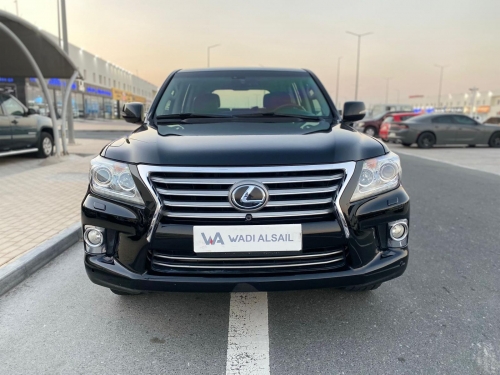 Lexus LX 570 2013