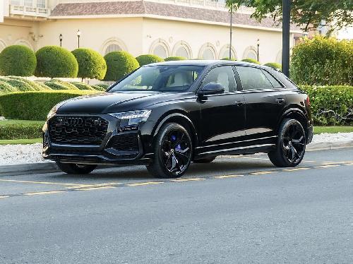 Audi Q8 RS 