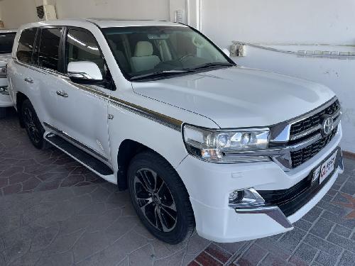 Toyota Land Cruiser VX.R