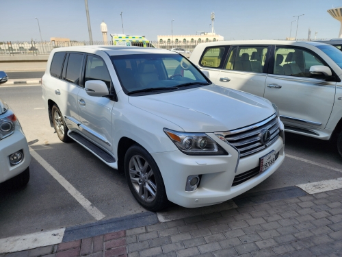 Lexus LX 570 2013