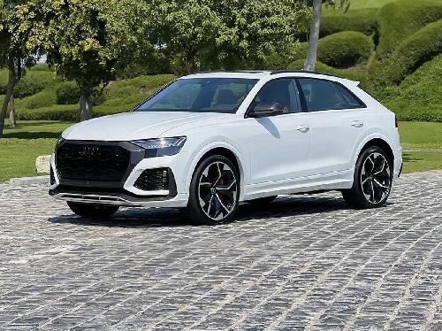 Audi Q8 RS 