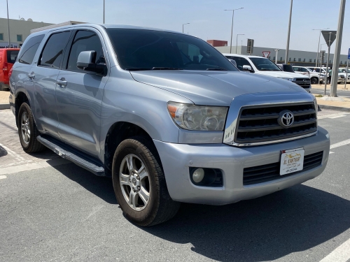 Toyota Sequoia  2013