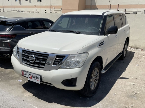 Nissan Patrol SE