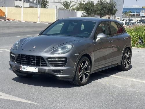 Porsche Cayenne GTS 2014