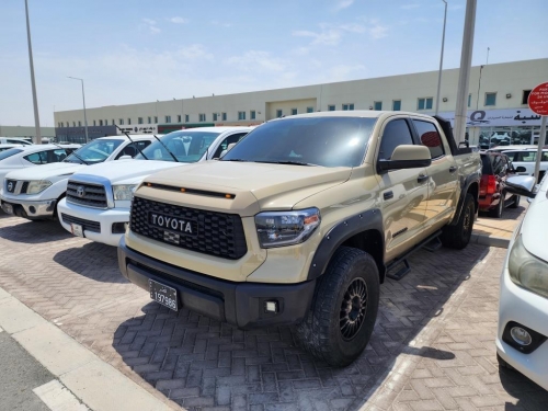 Toyota Tundra 