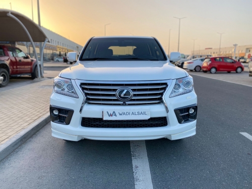 Lexus LX 570