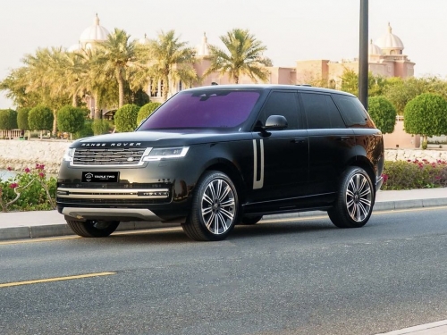 Land Rover... 2023