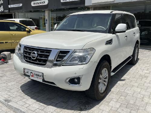 Nissan Patrol SE