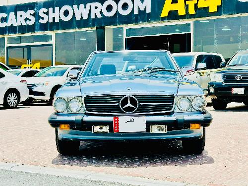 Mercedes-Benz SL-Class 560