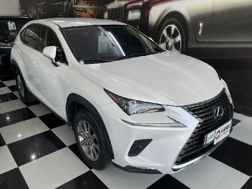 Lexus NX 300