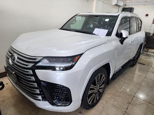 Lexus LX 600 Luxury 