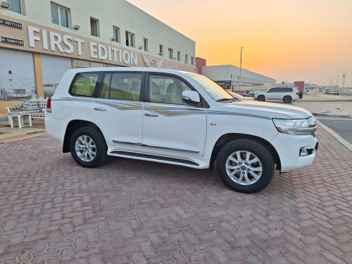 Toyota Land Cruiser VX.R