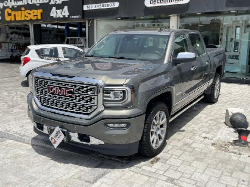 GMC Sierra Denali