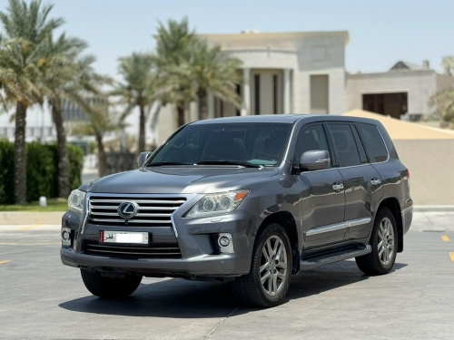 Lexus LX 570 2013