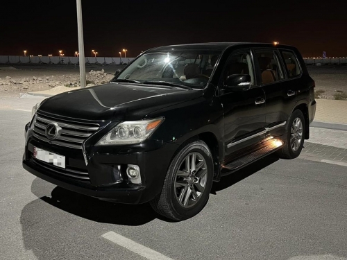 Lexus LX 570 2012