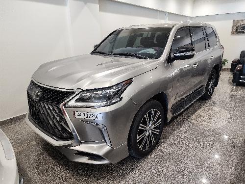 Lexus LX 570 S