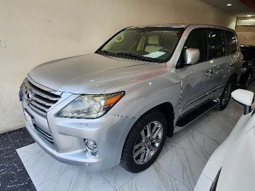 Lexus LX 570