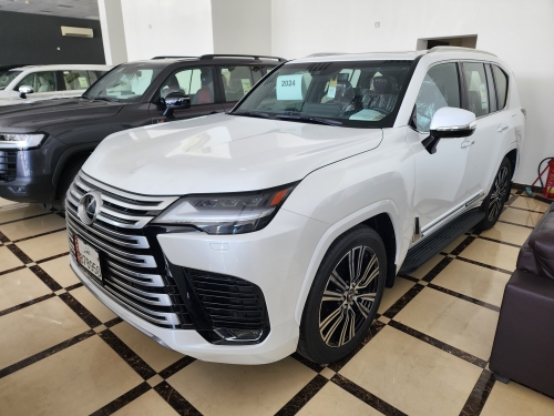 Lexus LX 600